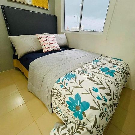 Lovely 2 Bedroom Condo Unit Iloilo Eksteriør bilde